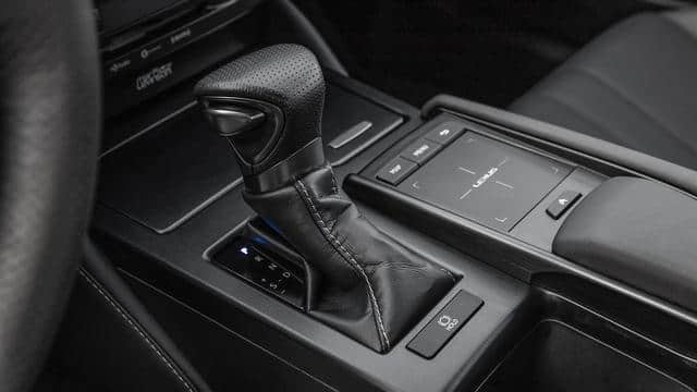 雷克萨斯ES350，是你心中的豪华车标杆么？是奔驰宝马的对手吗？