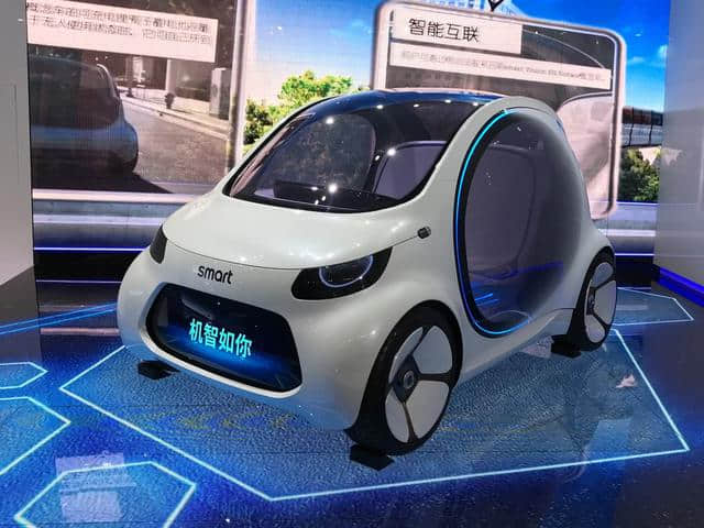 蝴蝶门+自动驾驶，奔驰smart新车发布，专为共享汽车打造！