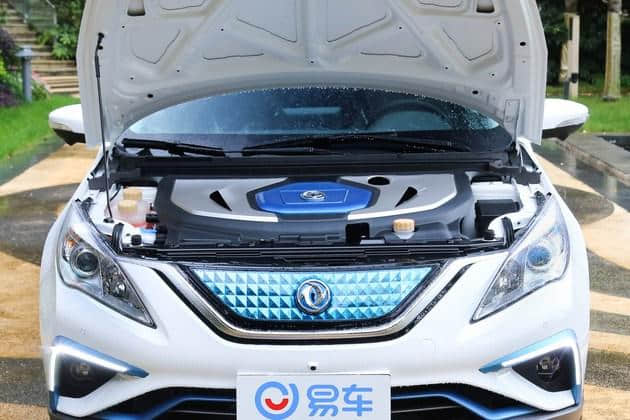 东风风行S50 EV正式上市 厂商指导价22.065-24.065万元