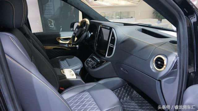 梅赛德斯-奔驰新威霆6座商务车，现车实拍，尊贵优雅与众不同！
