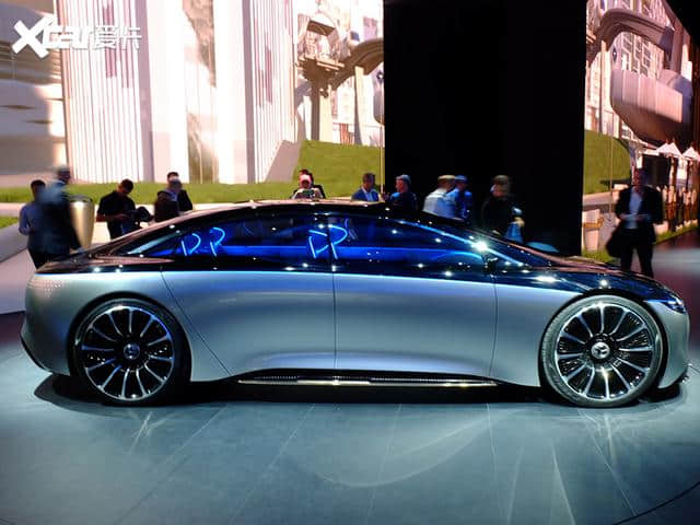 科幻感十足 奔驰VISION EQS是一款出乎意料的环保奢华概念车