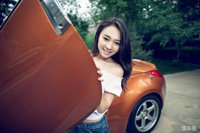 甜美佳人的淑女闺蜜 日产350Z改装/模特实拍