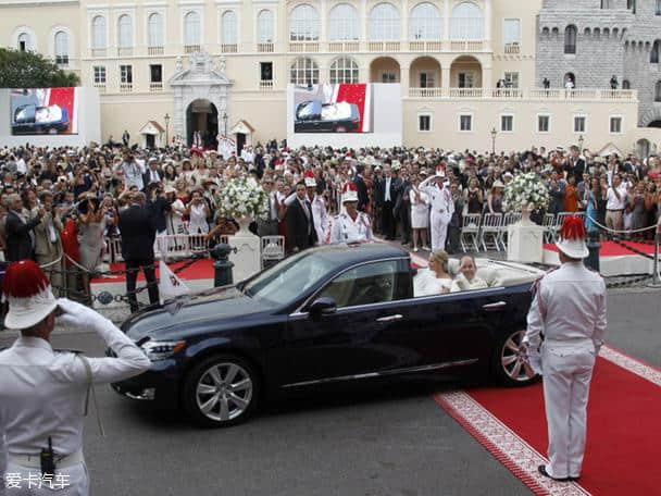 撬开世界上最富王室的车库 沙特前国王