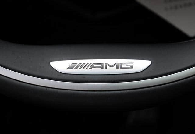奔驰车主来说说：奔驰S63 AMG到底怎么样？