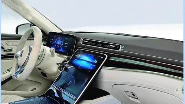 换代奔驰S级曝光，很帅！超大屏中控，宝马7系/奥迪A8表示不服