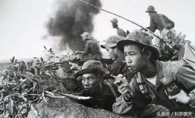 中国风语者：19岁莆田新兵，闽南话通讯让越军窃听傻了眼！