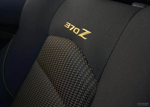 2019款日产370Z Heritage Edition官图