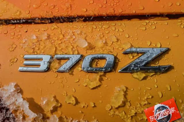 日产370Z换“鞋子”疯狂大变身！成为雪地小战神
