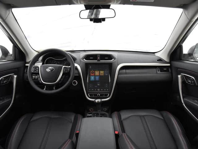 2018款一汽奔腾-奔腾X80，车主提车用车后，都是怎样评价它的