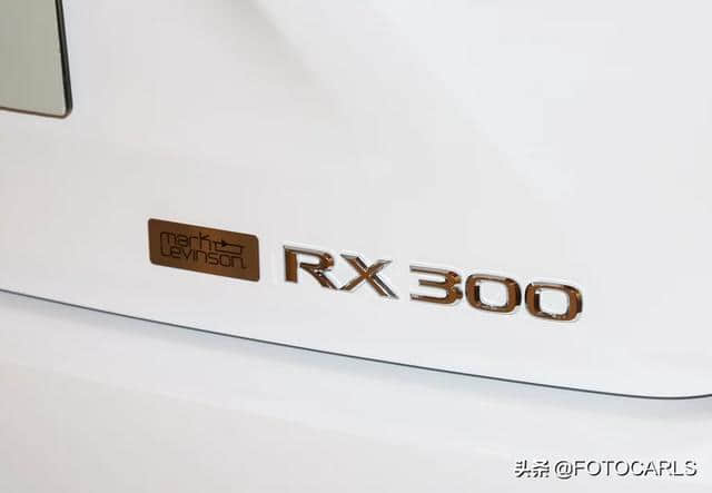 雷克萨斯RX300 F SPORT四驱实拍，马克莱文森真香！售价51万起
