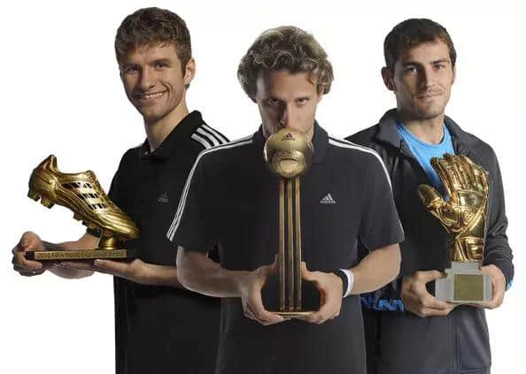 乌拉圭传奇弗兰退役！他是夺欧洲金靴+世界杯金球的世界波专业户