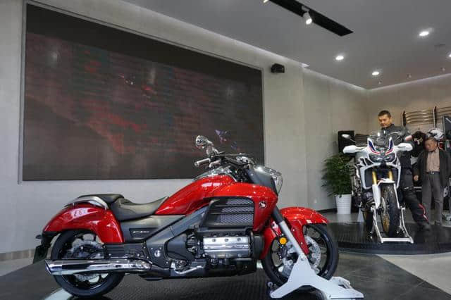 Honda中国新动作！第四家大排量摩托车店落户广东佛山