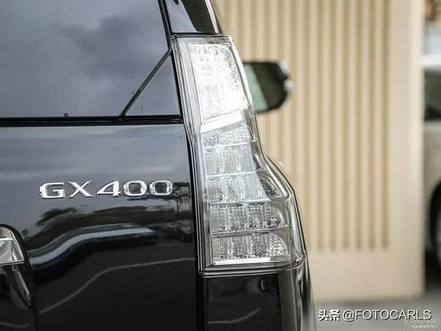 实拍雷克萨斯GX400尊贵版，卖92.3万的高配版普拉多，喜欢么？
