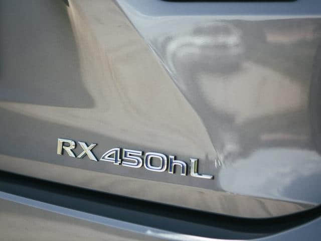 明明可以拼品质如今靠加长，雷克萨斯RX450h L“入坑”为时已晚？