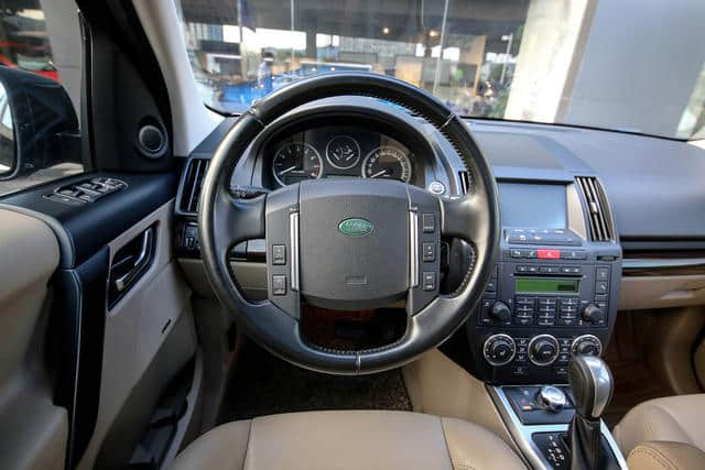 路虎最靠谱最便宜的SUV，体验2012款神行者2