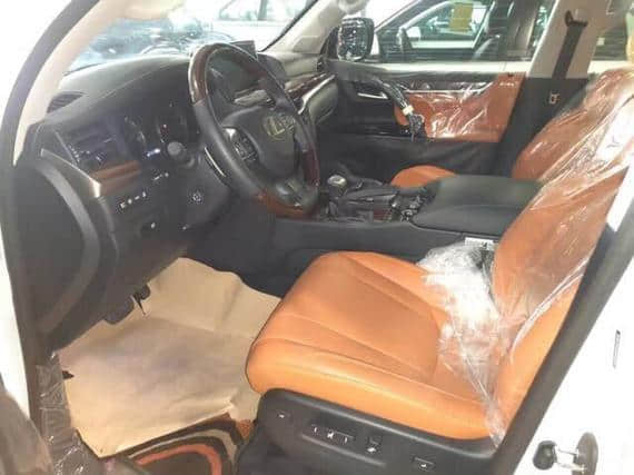 17款雷克萨斯LX570顶级豪华越野SUV冰点促销