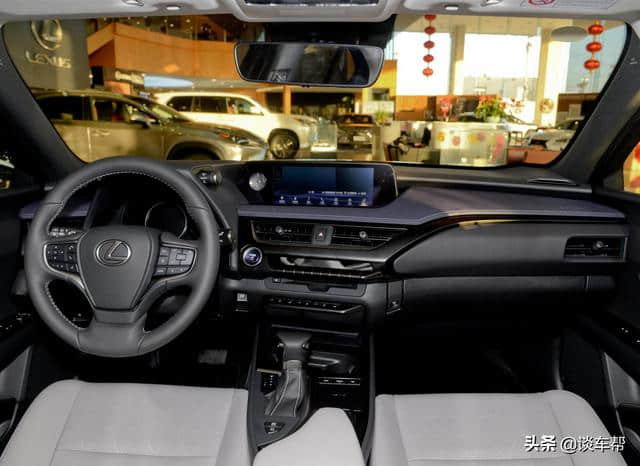 「谈车帮」雷克萨斯重磅发布全新紧凑型SUV雷克萨斯UX