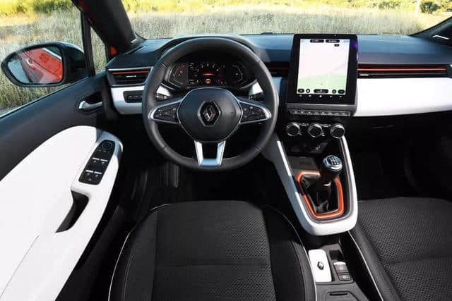 外媒试驾2019款雷诺Clio，能叫板大众神车？