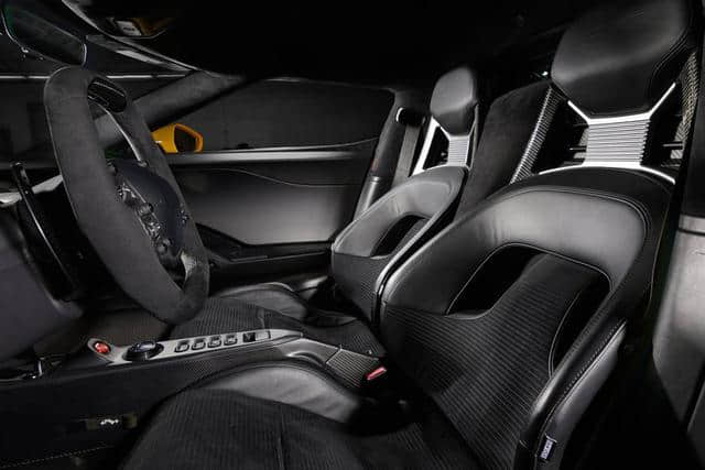 福特汽车最先进生产力的一个代表，福特GT2017