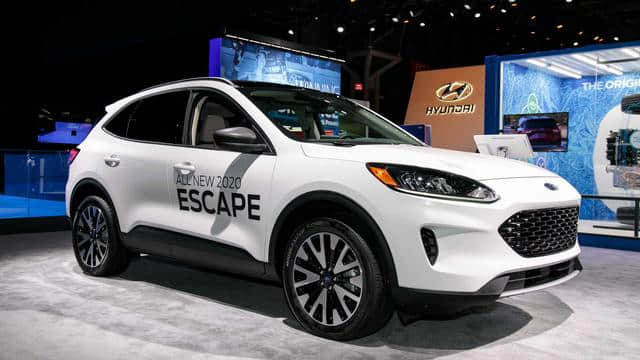 全新外观时尚而精致，福特全新一代Escape车展实拍图发布