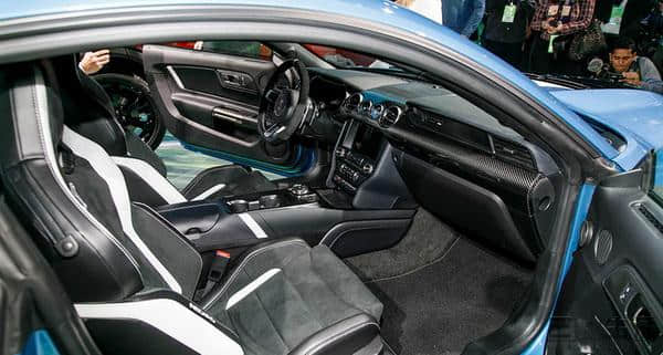 新福特Mustang Shelby GT500最大功率771马力
