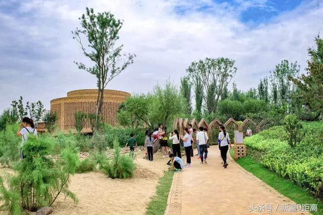 旅游·建筑文化：在国际园林博览会上的乌鲁木齐园，让人瞠目结舌