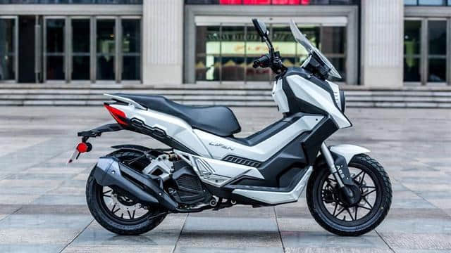 本田发布新款150cc越野踏板车X-ADV 150
