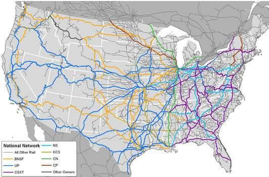 美国铁路的总里程数稳居世界第一，超过22万公里