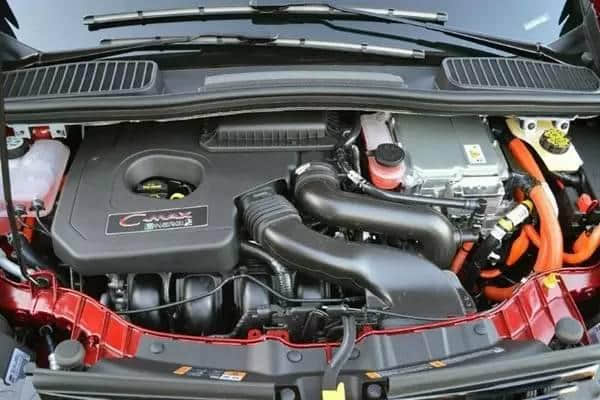 福特（进口）｜C-MAX Energi百公里油耗2.1L 售价21.98万元