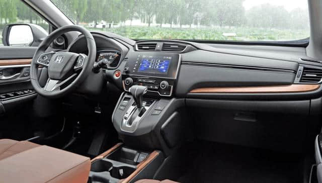 新款本田CR-V上市，颜值高性能强，加价情况再次上演