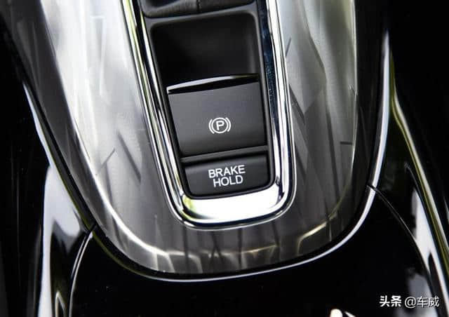 新款XR-V上市，小型SUV起步价12.79万，能否延续本田大法传奇？