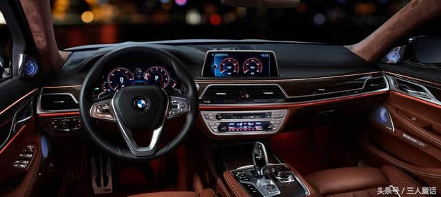 2018款宝马7系89.8万元起，搭载BMW M运动套装，要逆袭奔驰S级么