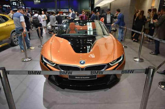 2018北京车展：新款宝马i8 Roadster亮相