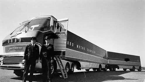 福特史上最长的货车，媲美轨道上的火车