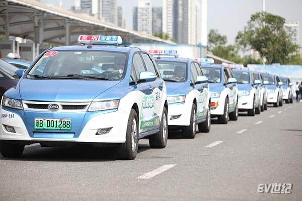 比亚迪e6纯电动出租车南粤行拉力赛正式启动