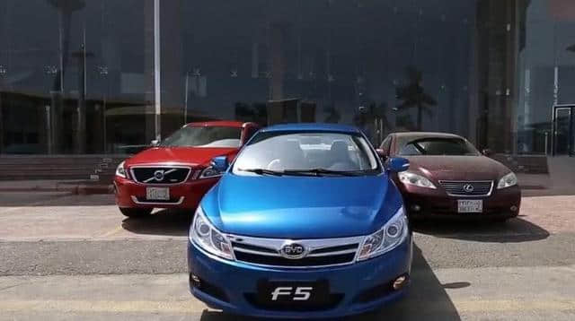 迪拜公子哥怒提比亚迪F5, 一按车钥匙，才知道中国车到底多霸气