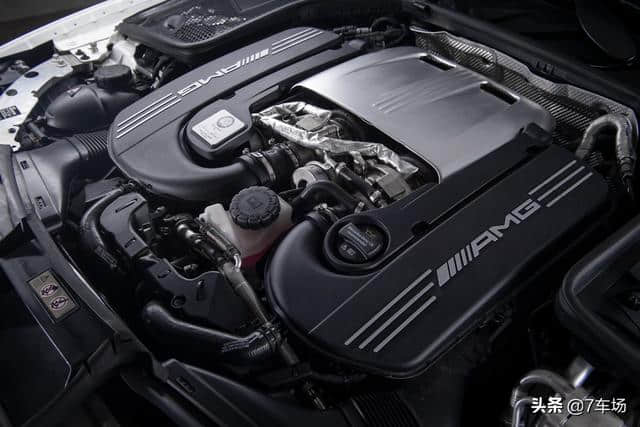 猛兽又出闸小改款奔驰AMG C63车系发表，配置有相当大部分调整！