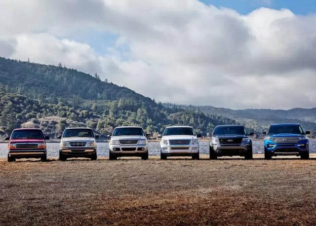 福特新款探险者国产要来了！30万的大7座后驱SUV，途昂有危险！