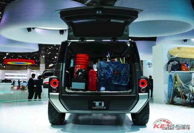 Toyota Tj Cruiser 东南亚首秀，全新跨界 SUV 明年量产上市