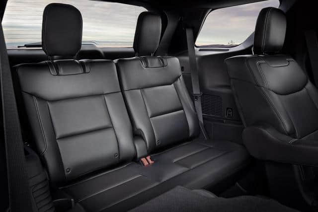 全新第六代福特探险者SUV上市，硬朗的外观，气势不输路虎揽胜！
