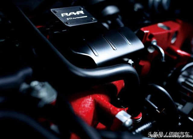 斯巴鲁WRX STi Type RA-R 价格462.8万日元（约28.25万人民币）