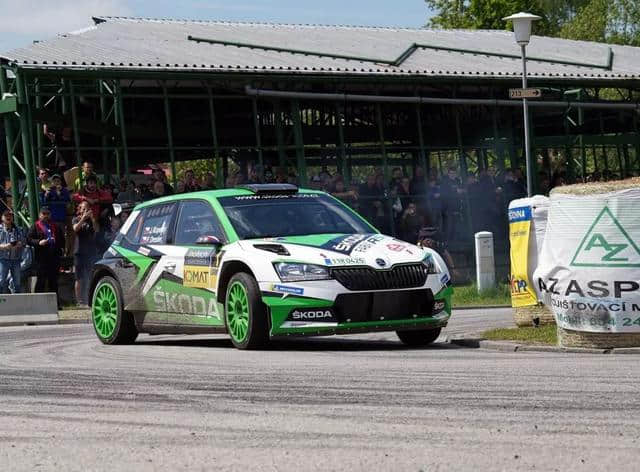 斯柯达晶锐R5 evo首战世界汽车拉力锦标赛（WRC）葡萄牙站