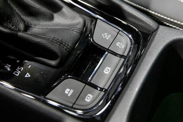 上汽斯柯达全新轿跑型SUV上市 全系T动力，共7款车型，选谁最值？