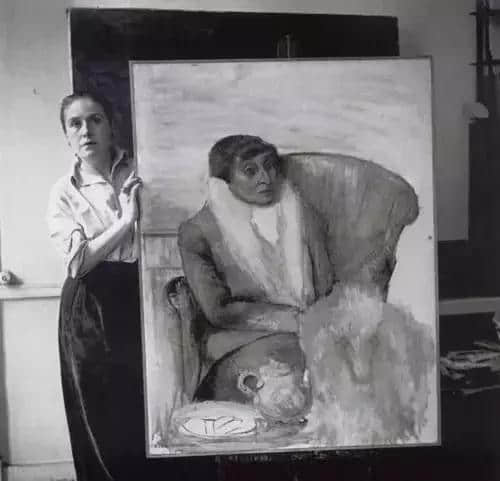 爱上渣男毕加索以后，她与超现实主义的摄影师和画家身份渐行渐远