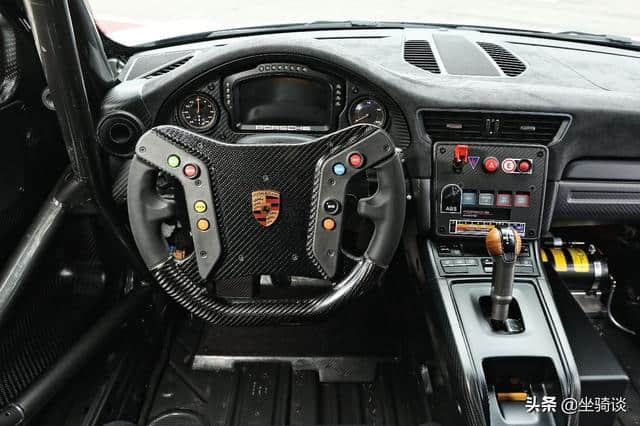 全新保时捷 911 GT2 RS Clubsport 与全新保时捷 935 迎战斯帕