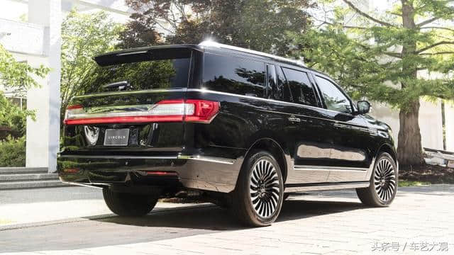 林肯最豪华、最舒适、最昂贵的旗舰汽车SUV被称为陆地游艇