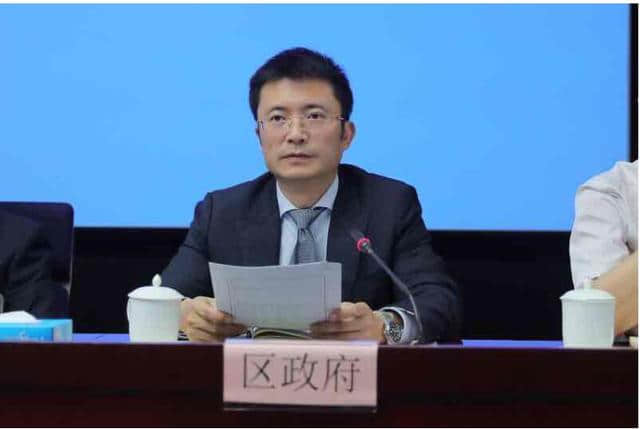 黄伟任深圳福田区代理区长、提名为区长候选人