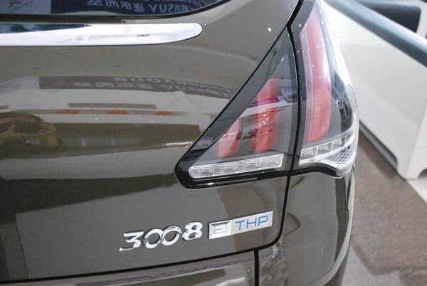 高性能欧系都市SUV 东风标致全新3008实拍