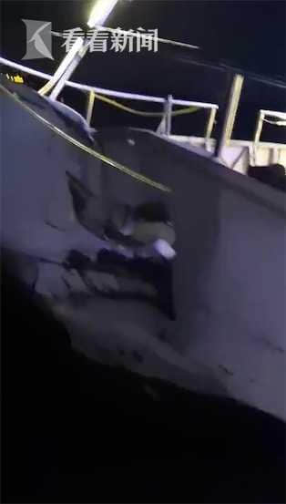51人入院！松花江上载98人客船与运沙船相撞 左前舷严重凹陷破损