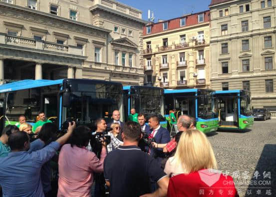 从“超级电容”公交塞尔维亚投运读苏州金龙的海外竞争力